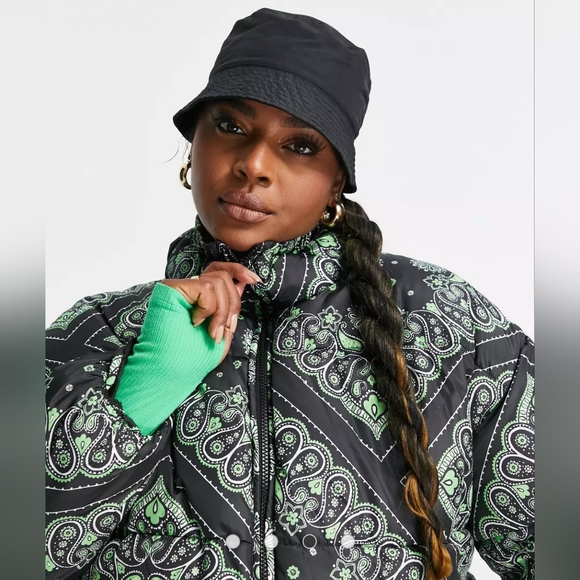 NWT Native Young Oversized Puffer Jacket. Paisley print 2X hip hop streetwear - Picture 2 of 9